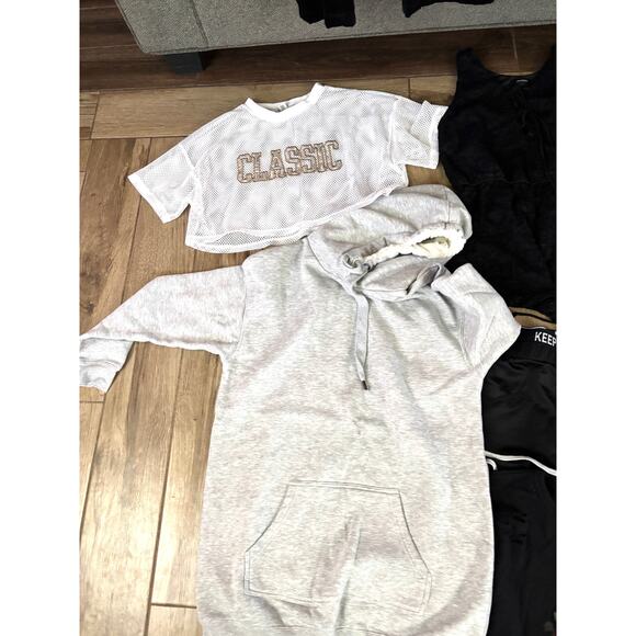 Lot of 9 Tops Dress Pants Womens Activewear M-L Clothing Reseller Bundle - Picture 2 of 12